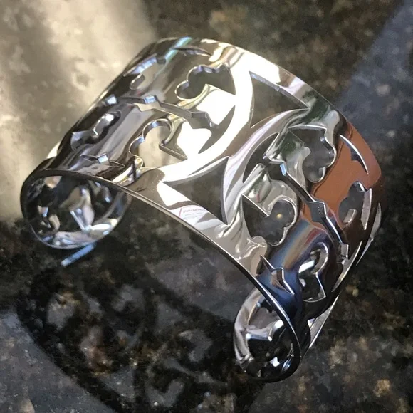 Tory burch deals silver cuff bracelet